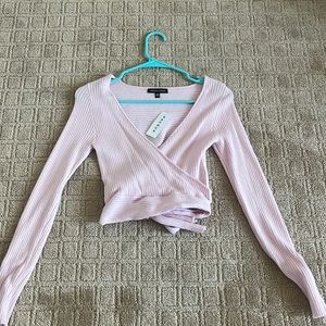 Pacsun (Kendall and Kylie) Light Pink Cropped Longsleeve Size XS